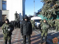 ВЛАДА ПОВИННА ЗМІНИТИ СОЦІАЛЬНУ ПОЛІТИКУ СТОСОВНО ВЕТЕРАНІВ ВІЙНИ І СІМЕЙ ЗАГИБЛИХ ВОЇНІВ!