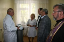 Відвідування госпіталю інвалідів війни