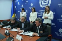Підписання меморандуму про взаємодію і співробітництво між Херсонською обласною державною адміністрацією, Херсонською обласною радою та Херсонською обласною організацією Української Спілки ветеранів Афганістану (воїнів-інтернаціоналістів)