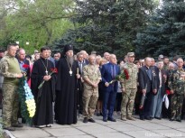 ПОКИ НЕ ПОХОВАНИЙ ОСТАННІЙ СОЛДАТ…