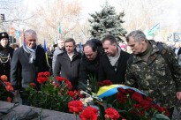 Покладання квітів до меморіалу воїнів-інтернаціоналістів у парку Слави