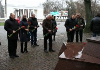  25 грудня покладені квіти до Меморіального комплексу воїнів-інтернаціоналістів в Парку Слави