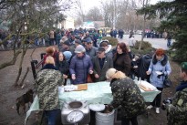 МИТИНГ В ПАРКЕ СЛАВЫ У МЕМОРИАЛЬНОГО КОМПЛЕКСА ВОИНОВ-ИНТЕРНАЦИОНАЛИСТОВ 15 ФЕВРАЛЯ
